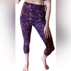 Athleta Ultimate Stash Pocket Splat Capri